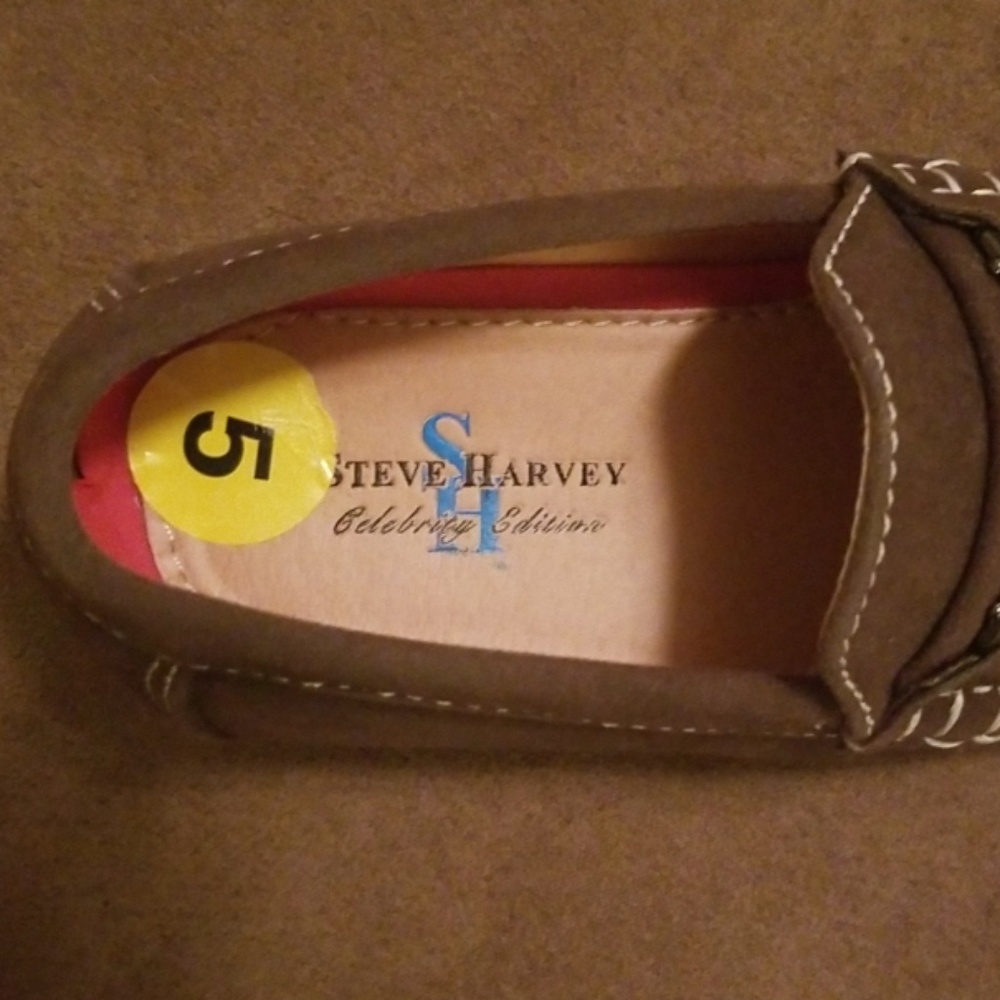 Steve Harvey  slip-ons (no box)